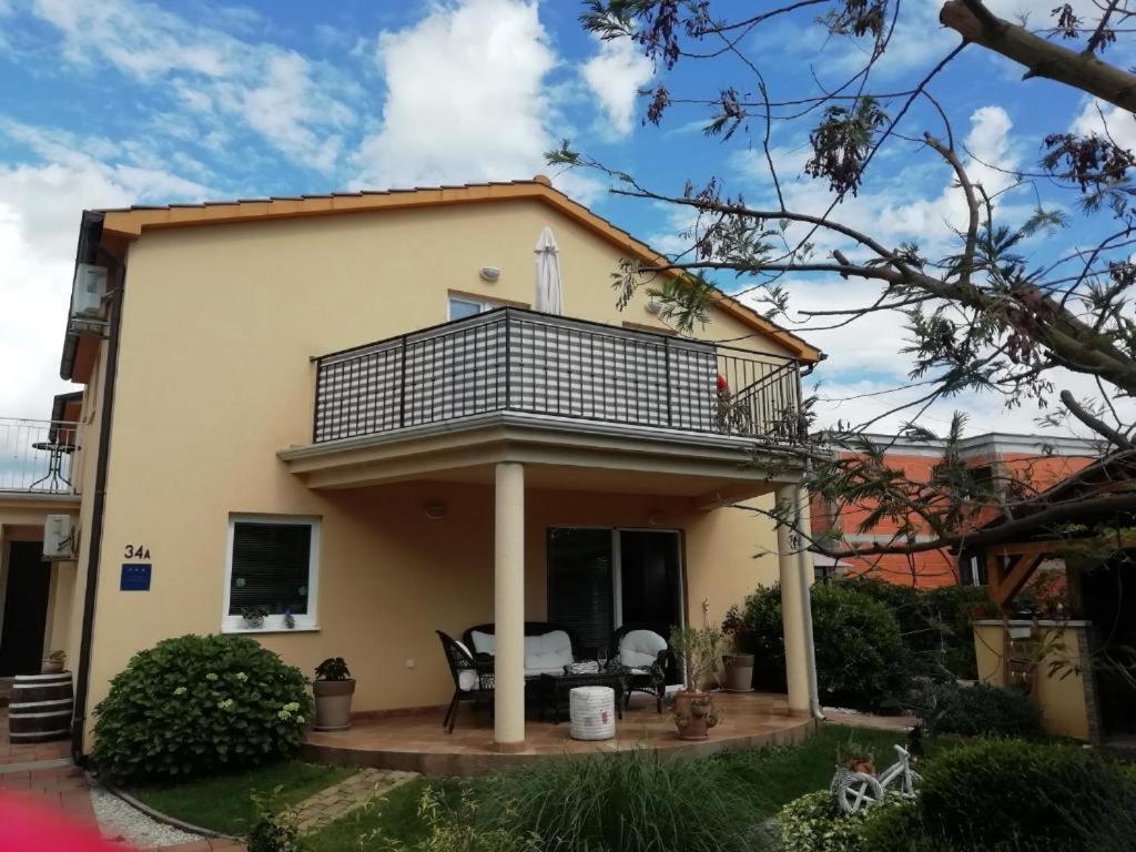 Apartma Beti
